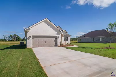 213 Farmland Circle, Perry, GA 31069 - Photo 8