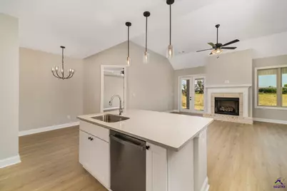 213 Farmland Circle, Perry, GA 31069 - Photo 14