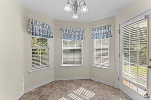 200 Crestwood Cir, Centerville, GA 31028 - Photo 16