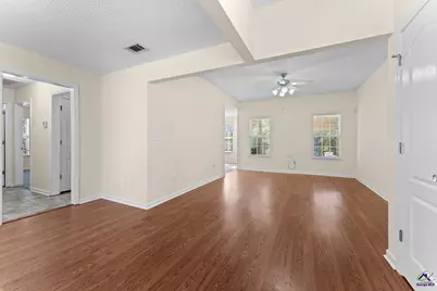 200 Crestwood Circle, Centerville, GA 31028 - Photo 8