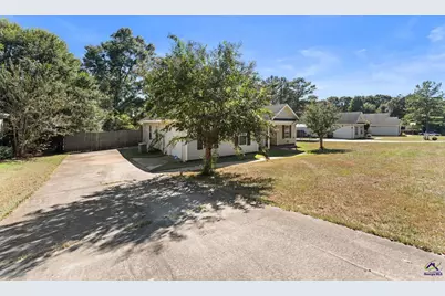 200 Crestwood Circle, Centerville, GA 31028 - Photo 2