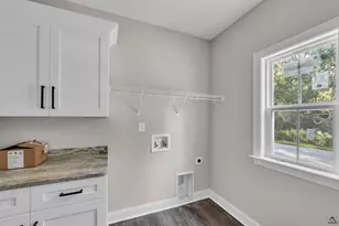 102 Redwood Dr, Cochran, GA 31014 - Photo 16