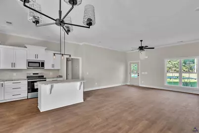 102 Redwood Drive, Cochran, GA 31014 - Photo 10