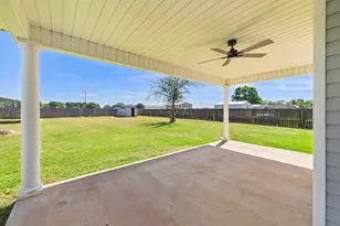 709 Sark Dr, Warner Robins, GA 31088 - Photo 38