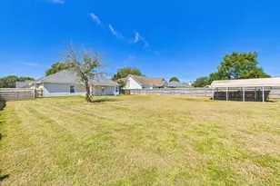 709 Sark Dr, Warner Robins, GA 31088 - Photo 46