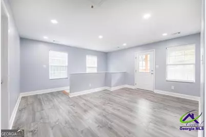 1909 Dannenburg Avenue, Macon, GA 31201 - Photo 10