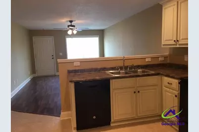 106 Pershing Place Court, Warner Robins, GA 31088 - Photo 6
