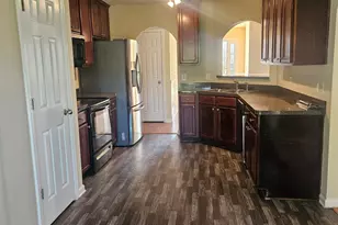 520 Arrie Dr, Byron, GA 31008 - Photo 6