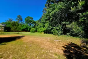 112 Erin Lee Ct, Warner Robins, GA 31088 - Photo 1