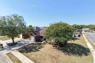 101 Alexandria Ct, Byron, GA 31008 - Photo 6