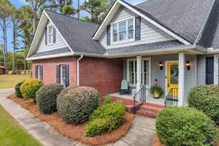 405 Idle Pines Dr, Perry, GA 31069 - Photo 2