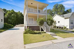 1452 Tattnall Pl, Macon, GA 31201 - Photo 2