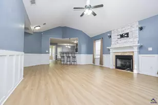 209 Courthouse Ln, Warner Robins, GA 31088 - Photo 4