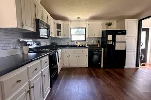293 Winding Wy Dr, Jeffersonville, GA 31044 - Photo 4