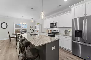 106 Garrett Ln, Bonaire, GA 31005 - Photo 6