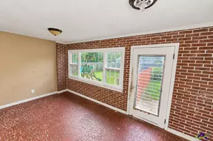 1301 Georgia Ave, Perry, GA 31069 - Photo 14