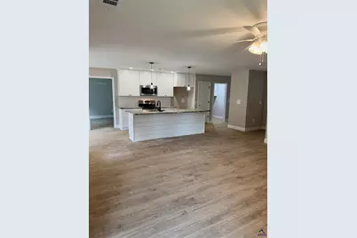 205 Sutton Dr., Perry, GA 31069 - Photo 2