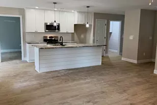 205 Sutton Dr, Perry, GA 31069 - Photo 2