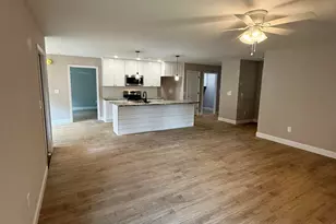 205 Sutton Dr, Perry, GA 31069 - Photo 10