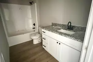 217 Sutton Dr, Perry, GA 31069 - Photo 6