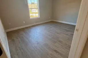 217 Sutton Dr, Perry, GA 31069 - Photo 4