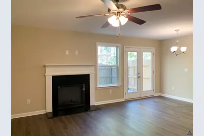 305 Pond View Road, Macon, GA 31206 - Photo 2