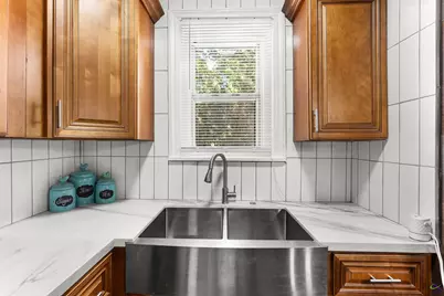 896 Roseview Drive, Macon, GA 31217 - Photo 20