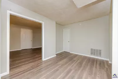 378 Cowan Street, Macon, GA 31217 - Photo 10