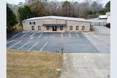 823 S 247 Highway, Kathleen, GA 31047 - Photo 1
