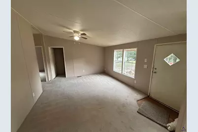 172 Edgewater Court, Byron, GA 31008 - Photo 4