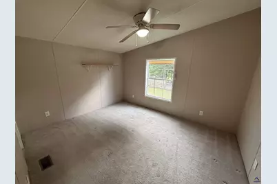 172 Edgewater Court, Byron, GA 31008 - Photo 6