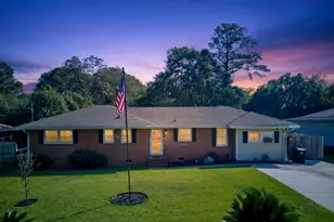 712 N Briarcliff Rd, Warner Robins, GA 31088 - Photo 1