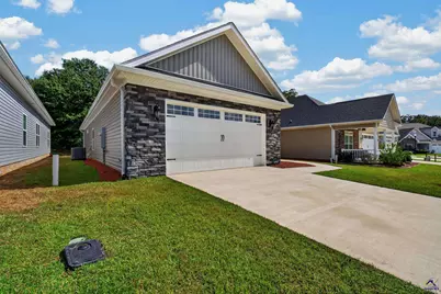 144 Fairway Oaks Drive, Perry, GA 31069 - Photo 4
