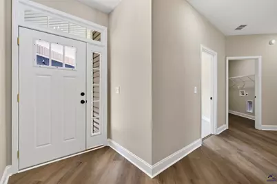 144 Fairway Oaks Drive, Perry, GA 31069 - Photo 8