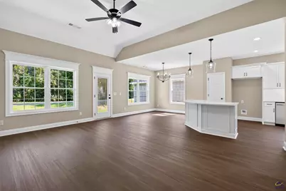 130 Fairway Oaks Drive, Perry, GA 31069 - Photo 12