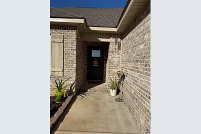 221 Otters Ridge Drive, Kathleen, GA 31047 - Photo 2