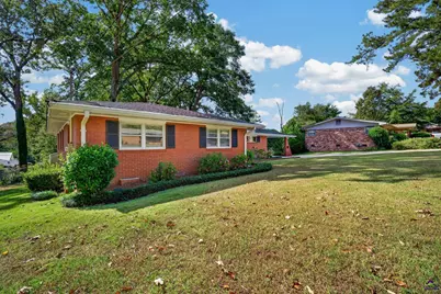 103 Colonial Road, Warner Robins, GA 31088 - Photo 4