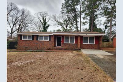 102 Belmont Dr, Warner Robins, GA 31088 - Photo 1