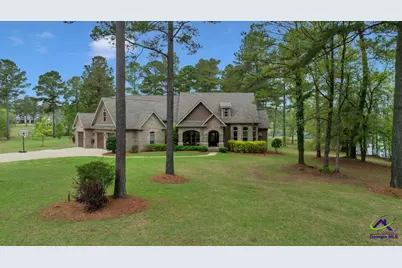 2018 Potters Road, Perry, GA 31069 - Photo 1