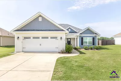 702 Daisy Drive, Perry, GA 31069 - Photo 1