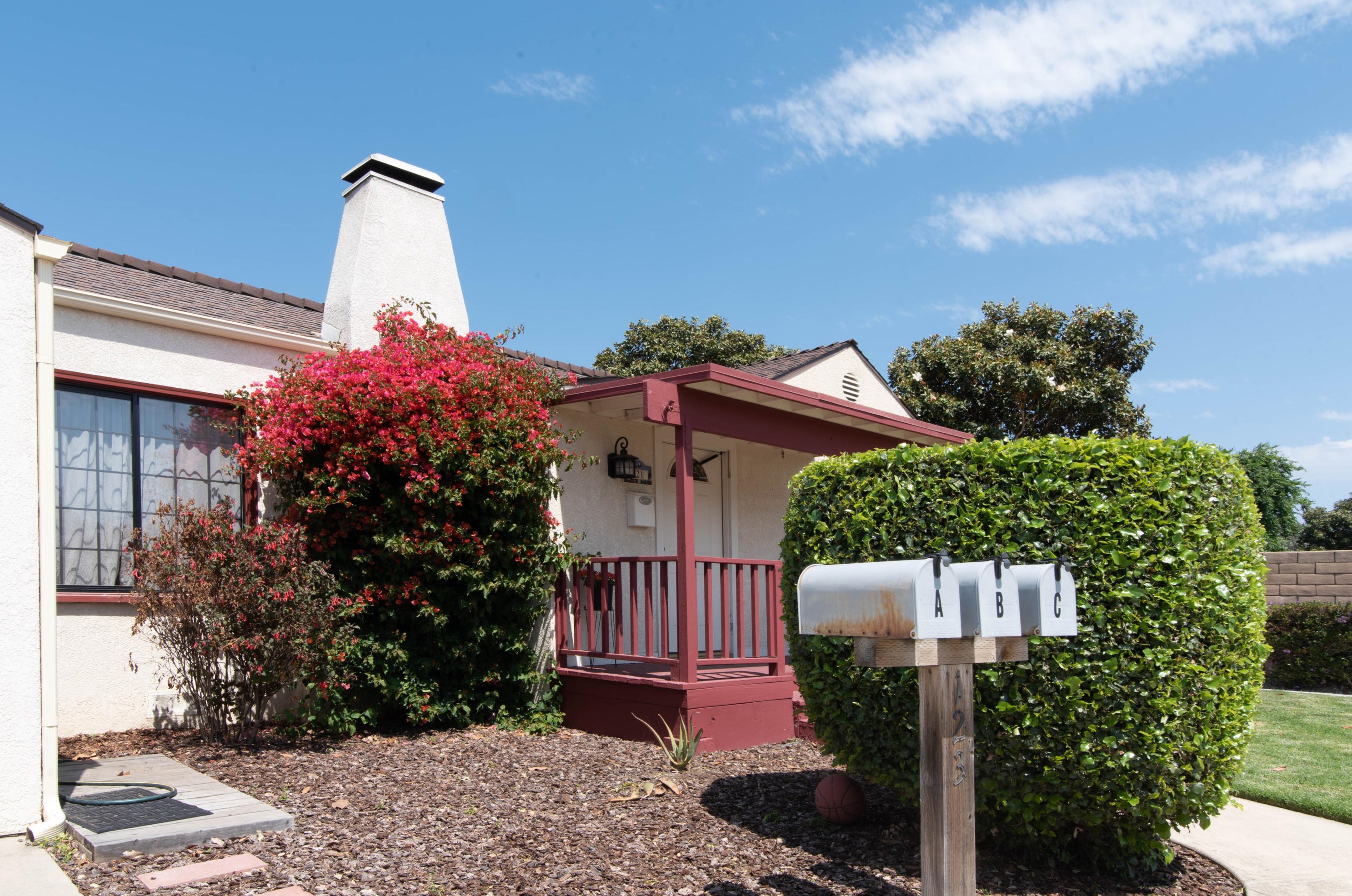 121 N St, Lompoc CA  93436-6624 exterior