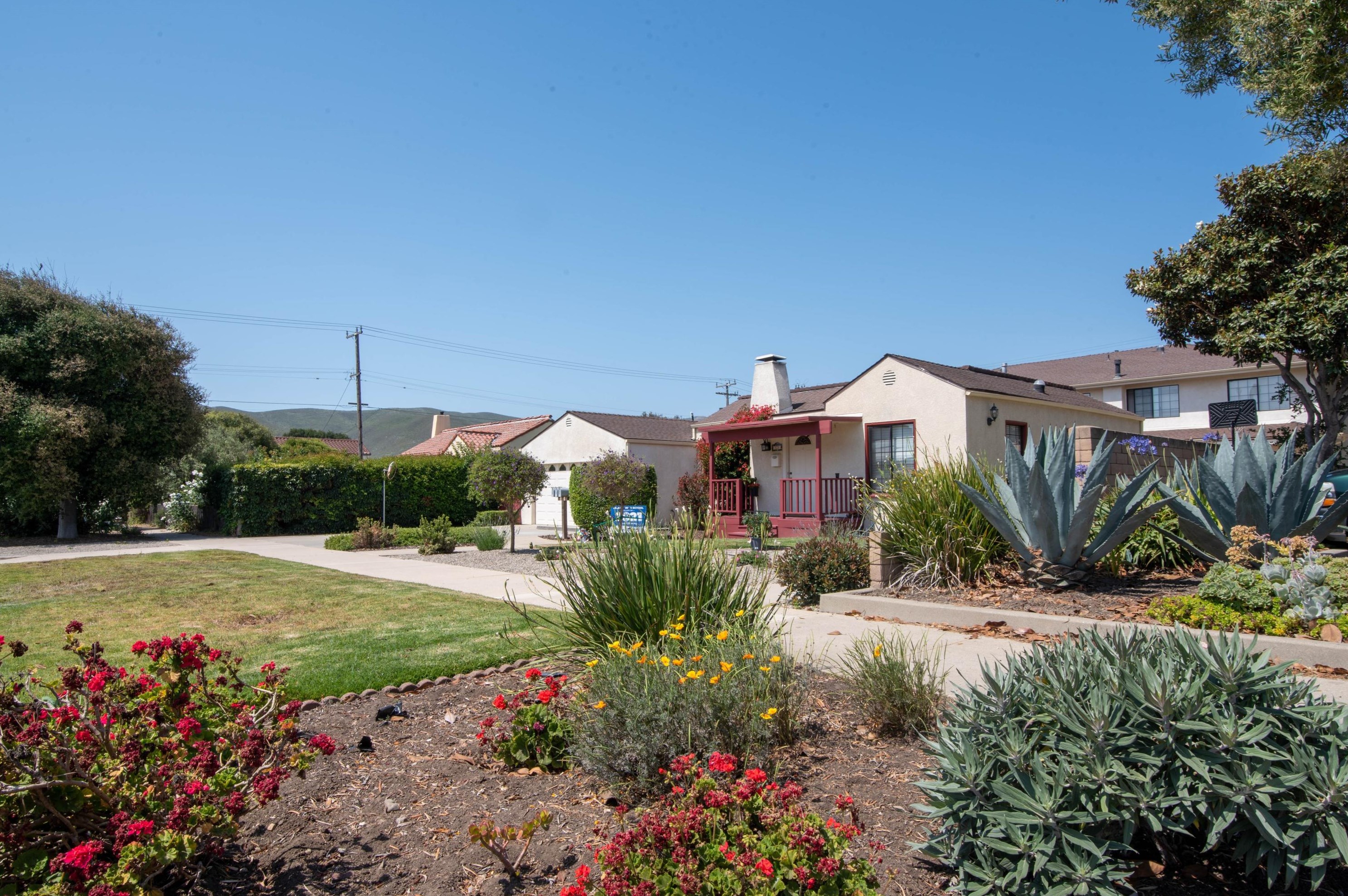 121 N St, Lompoc CA  93436-6624 exterior