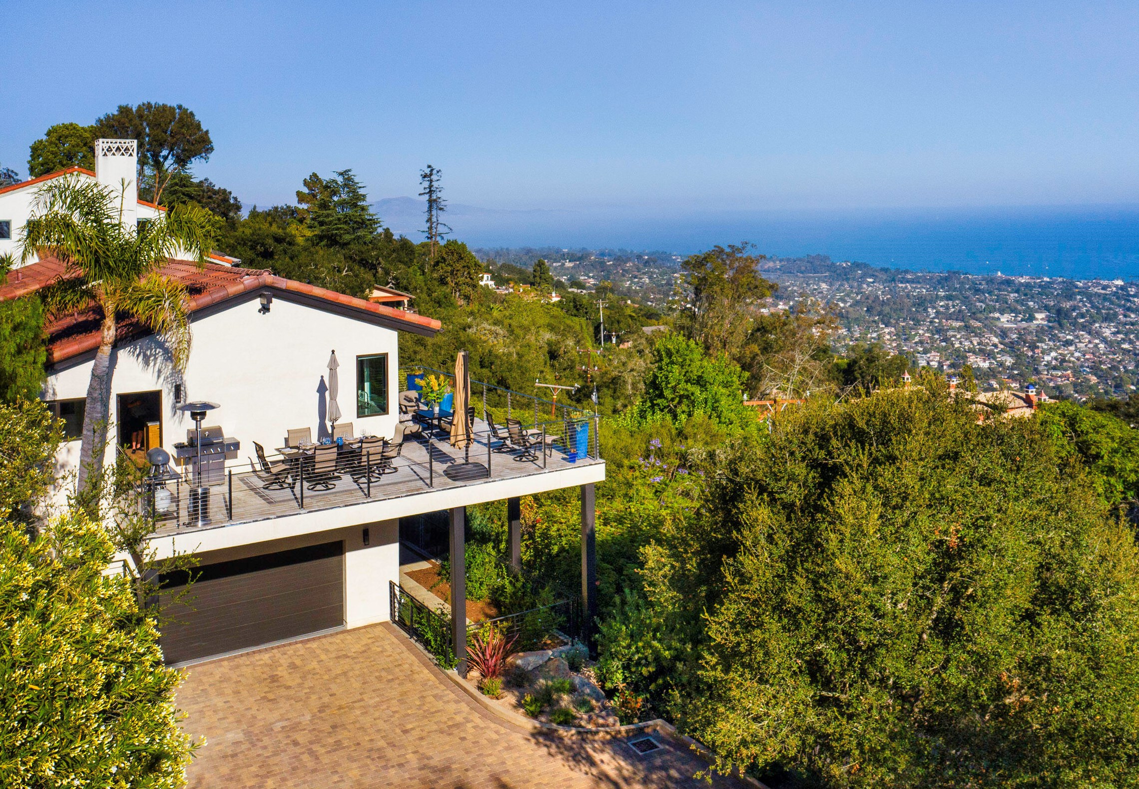 1540 Franceschi Rd, Santa Barbara, CA 93103