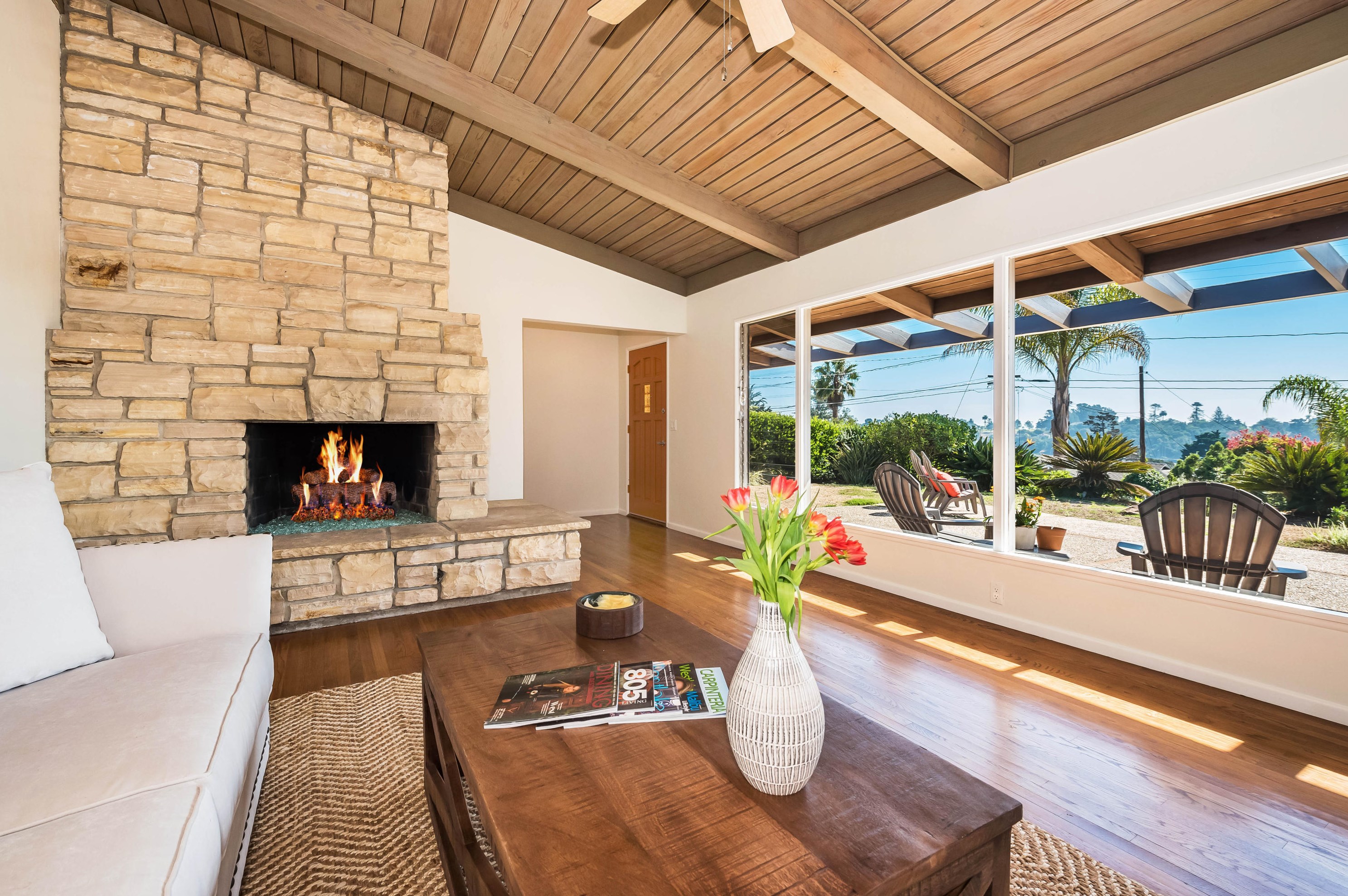 525 Scenic Dr, Santa Barbara, CA 93103