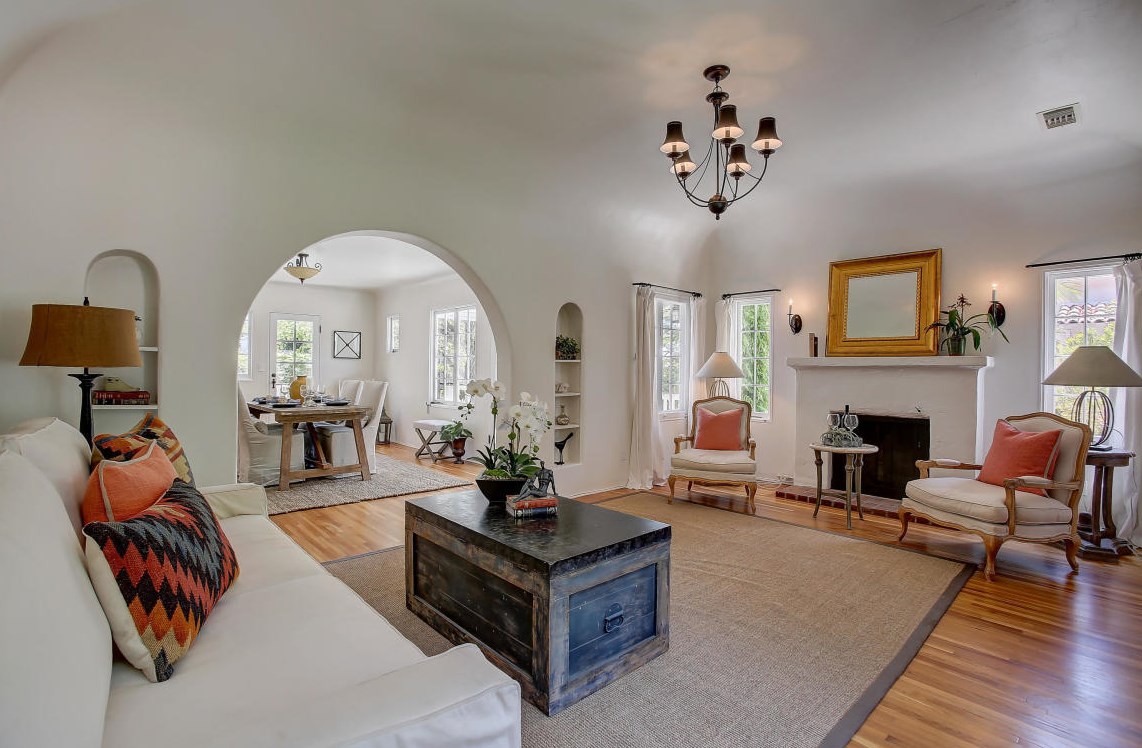 2653 Glendessary Ln, Santa Barbara, CA 93105