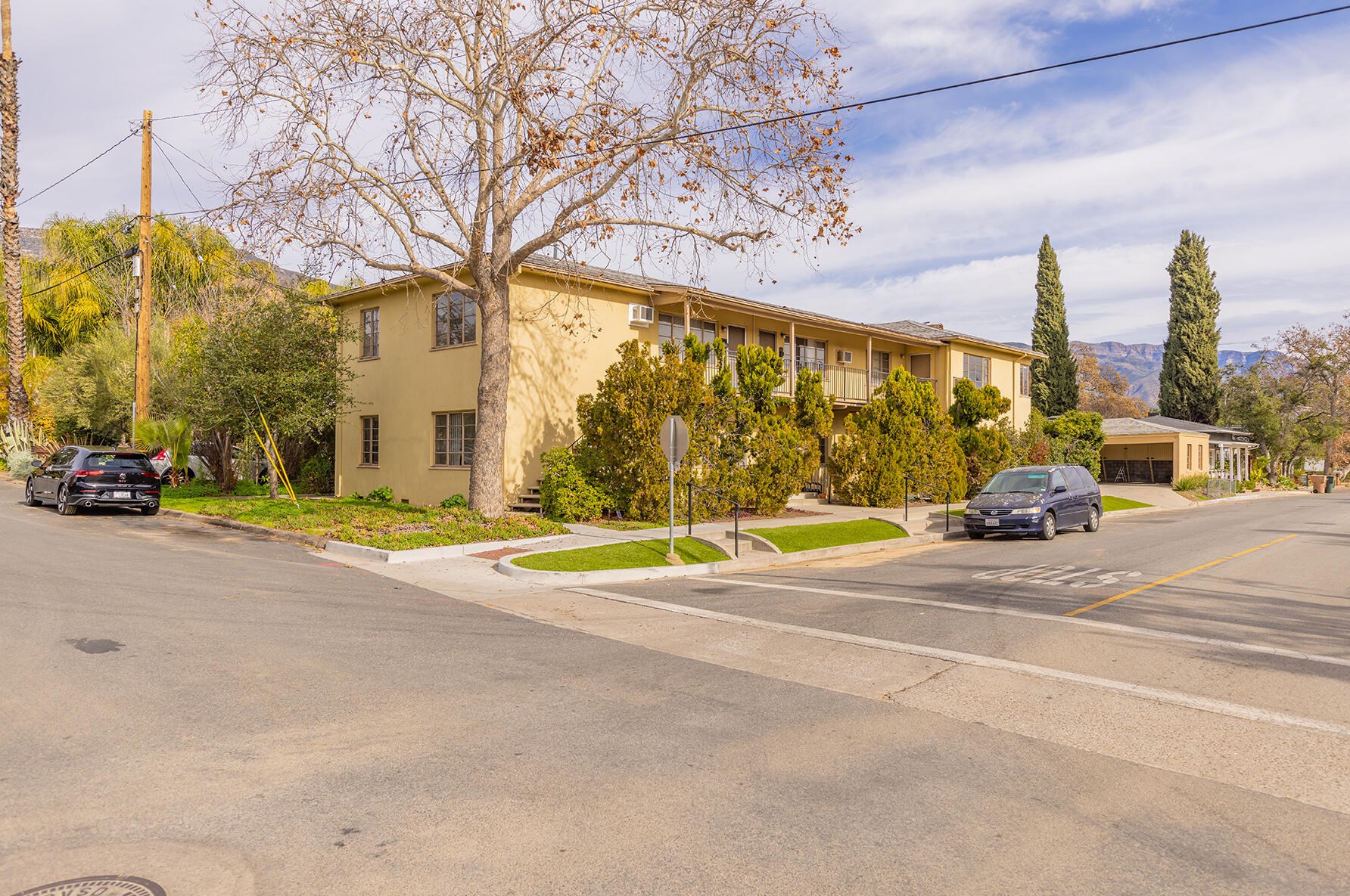 110 Matilija St, Ojai, CA 93023-2660