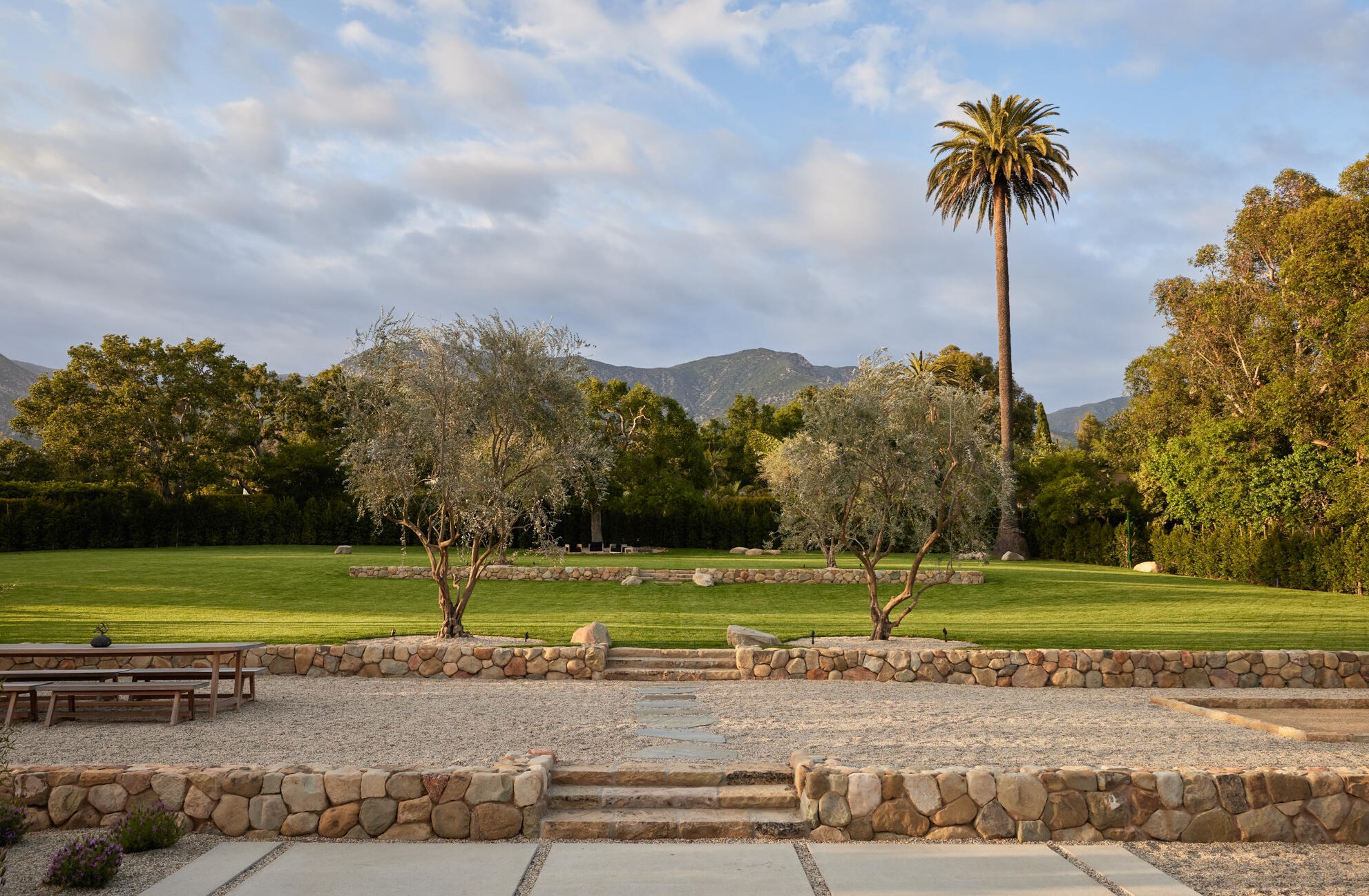 1741 Glen Oaks Dr, Santa Barbara CA  93108-2111 exterior