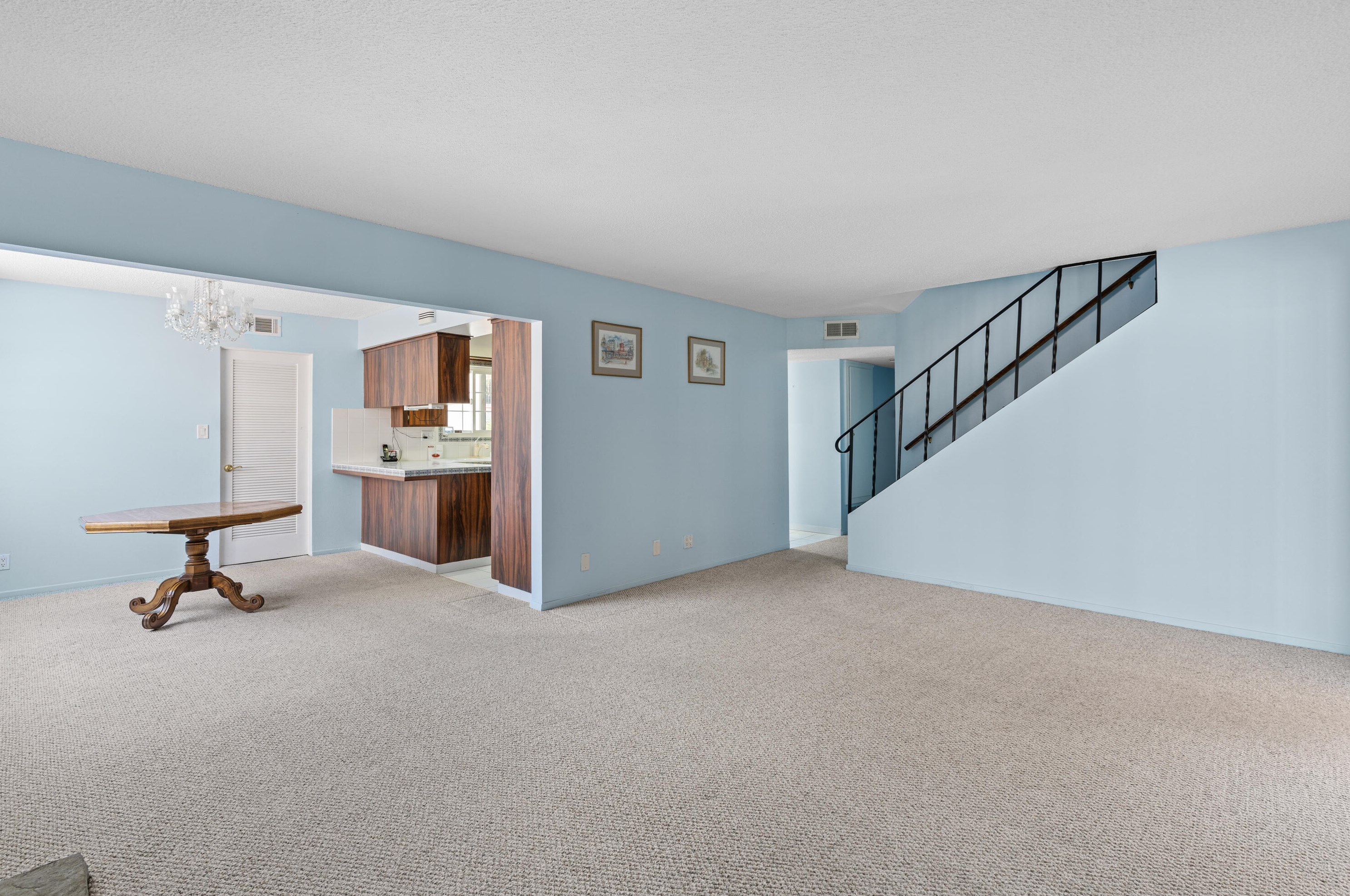 217 2nd St, Lompoc CA  93436-7333 exterior