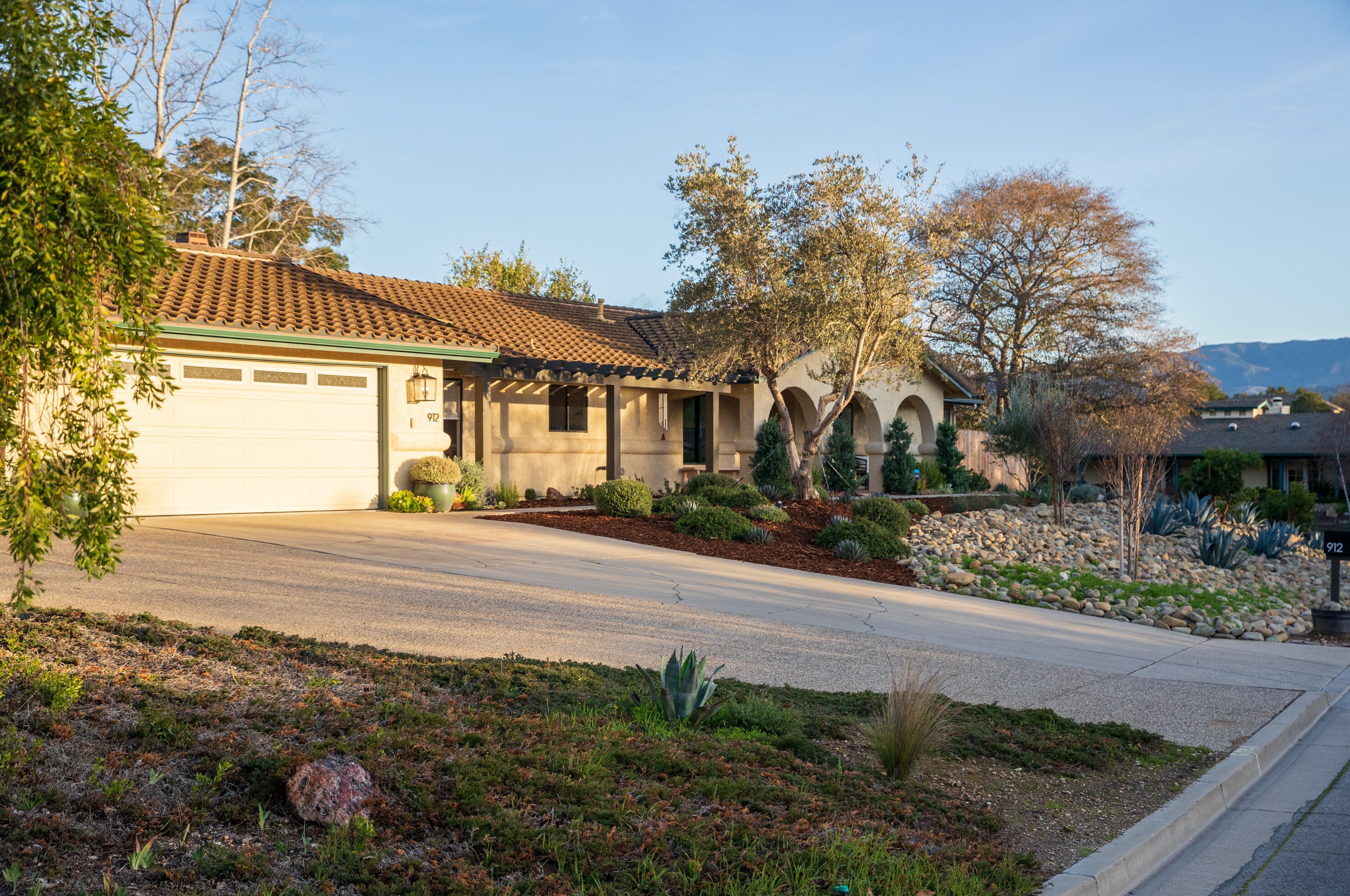 912 Skagen Dr, Solvang, CA 93463
