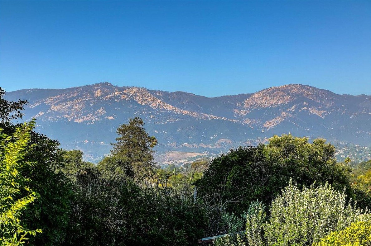 1040 Veronica Springs Rd, Santa Barbara, CA 93105